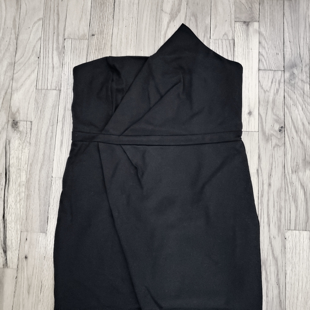 Love by Design Chic Asymmetrical Black Strapless Mini Dress - Picture 5 of 9